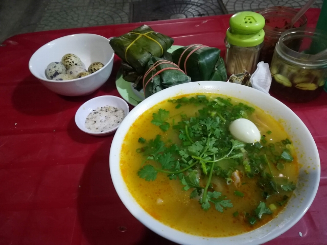 ベトナムの麺料理バンカンクア